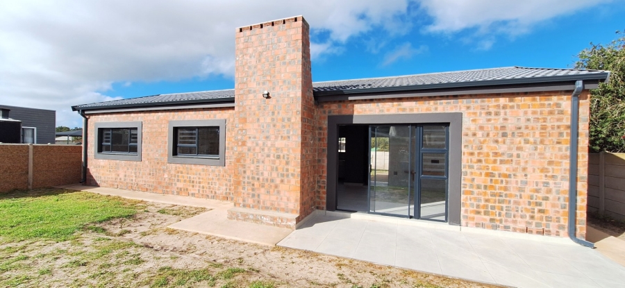 2 Bedroom Property for Sale in Albertinia Western Cape